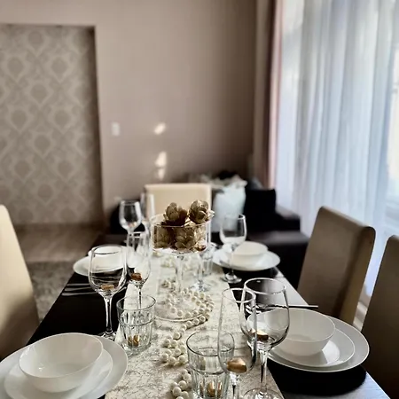 Fashion Street Panorama - 2br Apartman