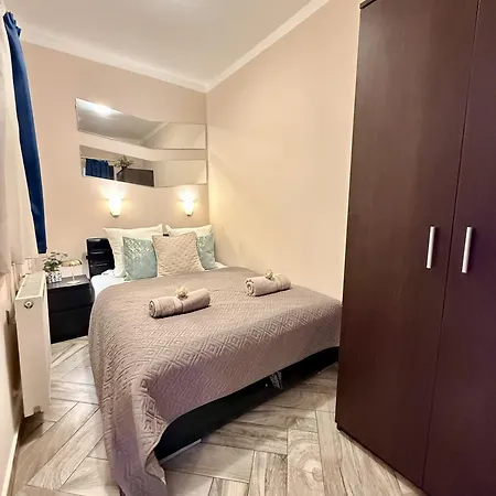 Fashion Street Spacious 2 Bedroom Apartman