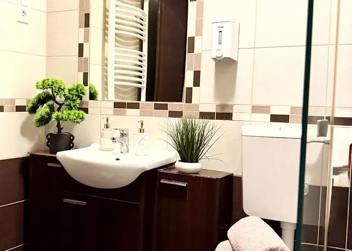 Fashion Street Spacious 2 Bedroom * Budapesta