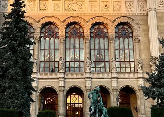Fashion Street Spacious 2 Bedroom Budapesta
