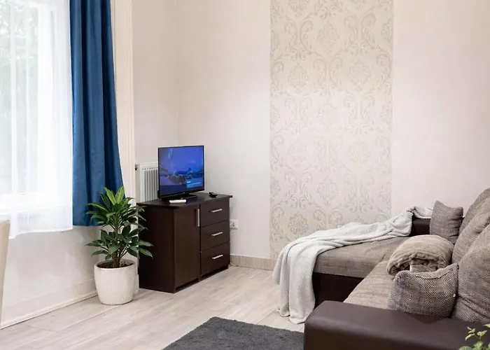 Fashion Street Spacious 2 Bedroom * Budapest