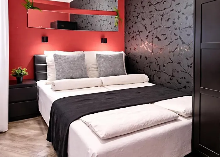 Apartman Fashion Street Spacious 2 Bedroom *