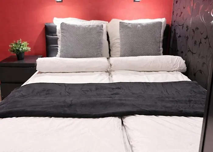 Fashion Street Spacious 2 Bedroom Apartman